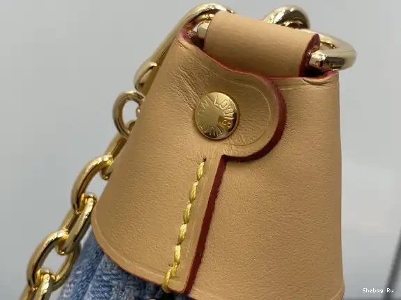 LOOP-23*13*6CM LOUIS VUITTON 0617